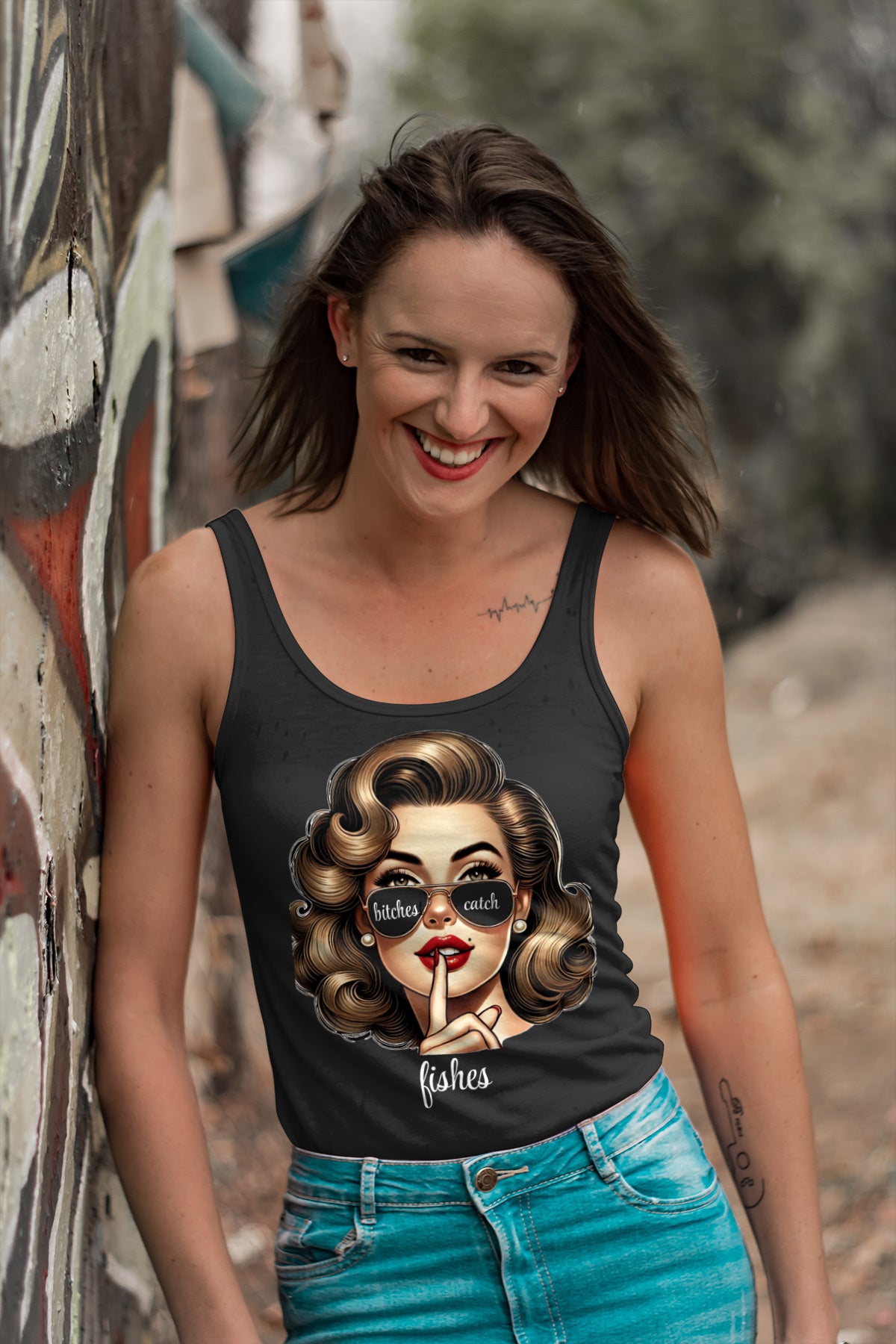 Bitches Catch Fishes Tank